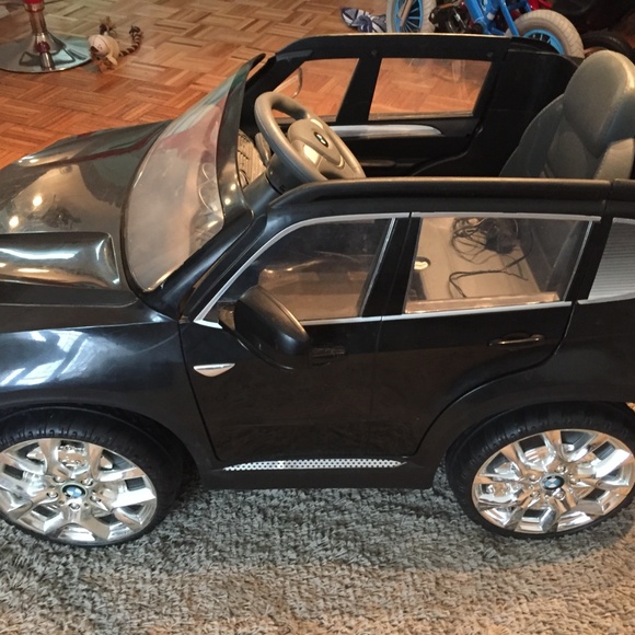 Ride-On Kids Car BMW X5 6V Battery Powered Toy - Picture 6 of 8